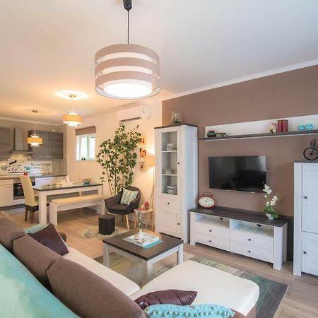 Apartman Luna Šibenik Buitenkant foto